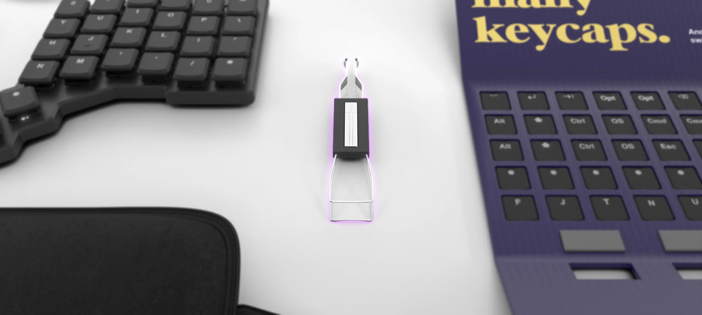 Black keypuller with voyager logo